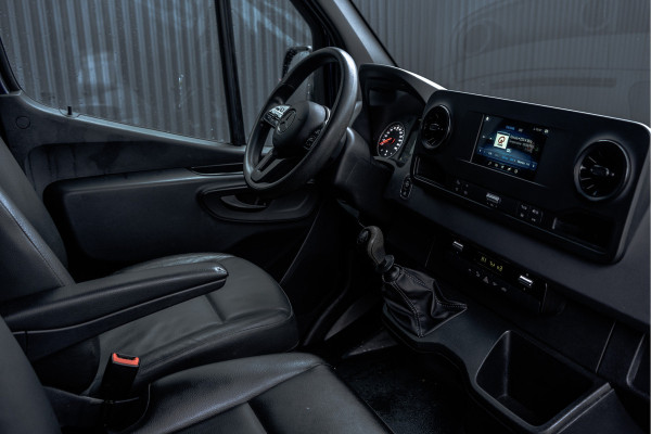 Mercedes-Benz Sprinter 316CDI L2H1 | 164 PK | M-bux | Trekgewicht 3.5T Camera | Automaat | Airco | Cruise