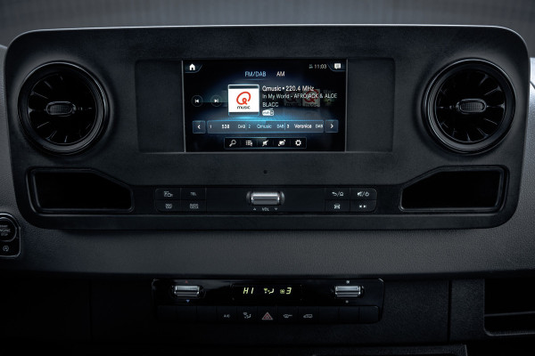 Mercedes-Benz Sprinter 316CDI L2H1 | 164 PK | M-bux | Trekgewicht 3.5T Camera | Automaat | Airco | Cruise