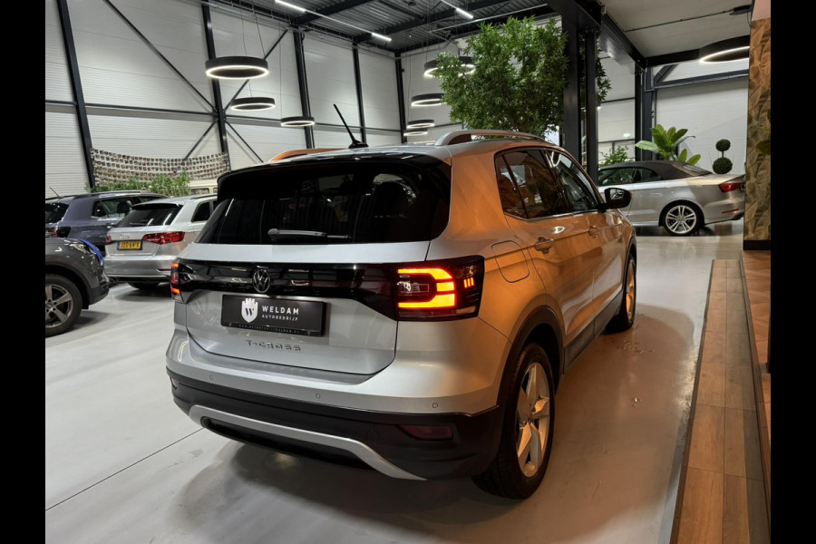 Volkswagen T-Cross 1.5 TSI Style Garantie Carplay StoelVW Camera IQ. Drive ACC Navi Clima Led Dab Rijklaar