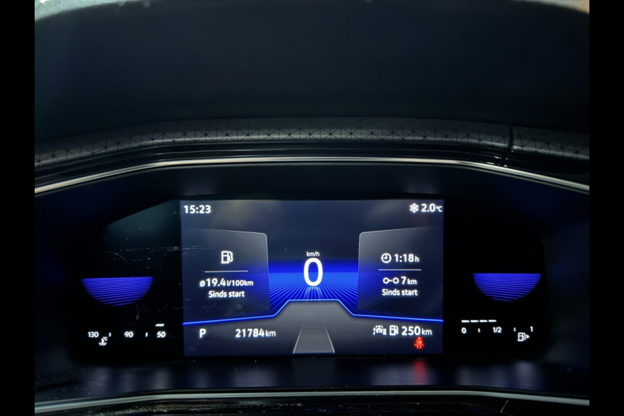 Volkswagen T-Cross 1.5 TSI Style Garantie Carplay StoelVW Camera IQ. Drive ACC Navi Clima Led Dab Rijklaar