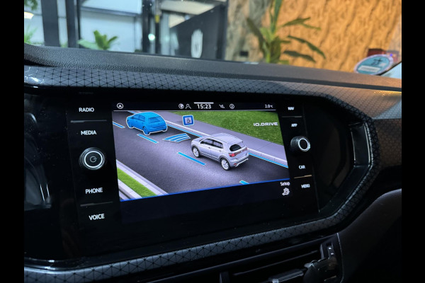Volkswagen T-Cross 1.5 TSI Style Garantie Carplay StoelVW Camera IQ. Drive ACC Navi Clima Led Dab Rijklaar