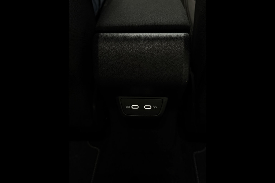 Volkswagen Taigo 1.0 TSI R-Line Edition / Automaat / Camera