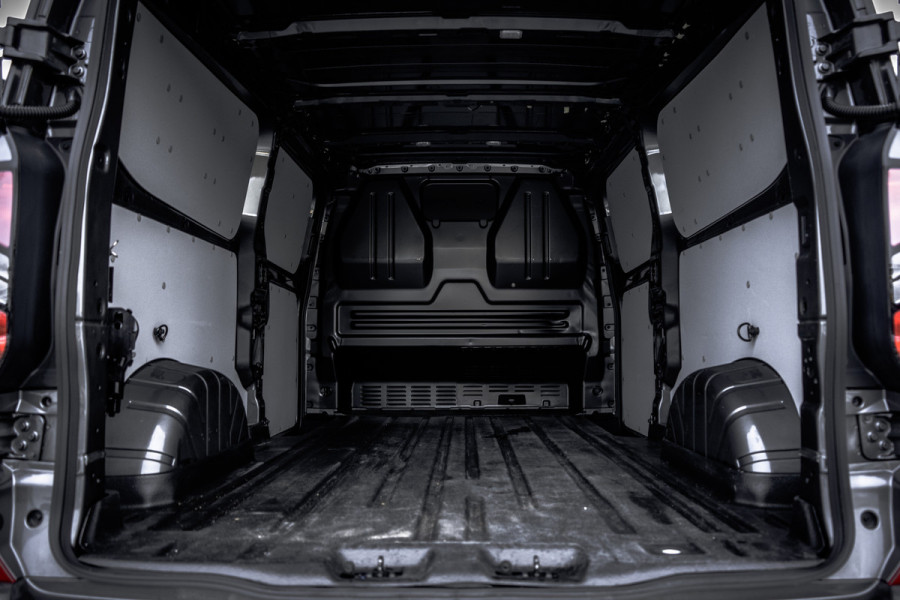 Ford Transit Custom 2.0 TDCI L2H1 Limited | 136 PK | Automaat | Schuifdeur L+R | Carplay | Camera | Led | Cruise | Trekhaak