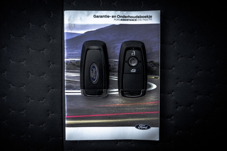 Ford Transit Custom 2.0 TDCI L2H1 Limited | 136 PK | Automaat | Schuifdeur L+R | Carplay | Camera | Led | Cruise | Trekhaak