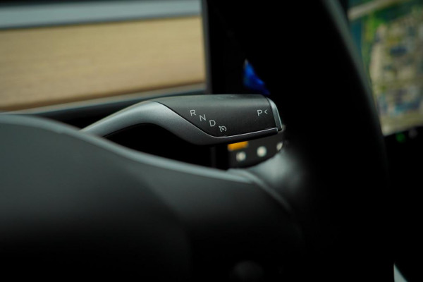 Tesla Model 3 Standard RWD Plus 60 kWh / Autopilot / Marge