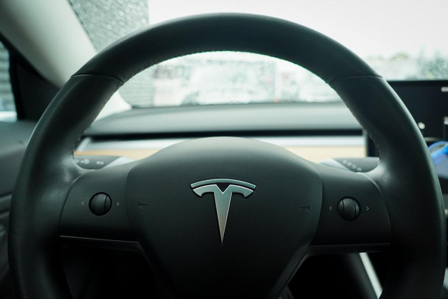 Tesla Model 3 Standard RWD Plus 60 kWh / Autopilot / Marge