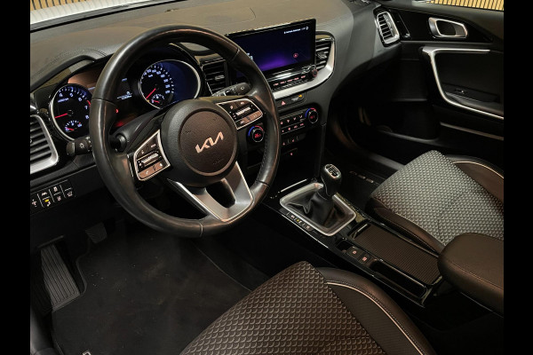 Kia Ceed Sportswagon 1.5 T-GDi DynamicPlusLine|160PK|AFN.TREKHAAK|1/2 LEDER|STOEL+STUURVERW|KEYLESS|NL-AUTO|NAP|1e EIG|IN.BTW|