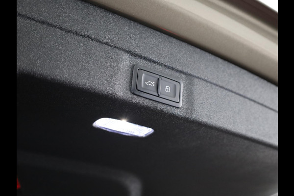 Audi A5 Avant S edition e-hybrid 299 pk | Bang & Olufsen premium 3D | Techniekpakket plus | Elektrische stoelen met memory | Lederen bekleding |