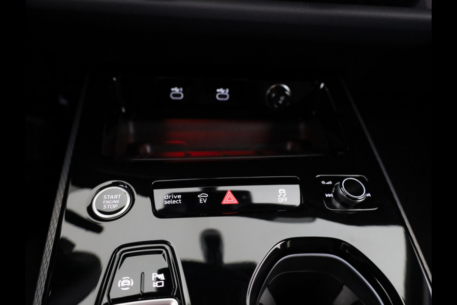 Audi A5 Avant S edition e-hybrid 299 pk | Bang & Olufsen premium 3D | Techniekpakket plus | Elektrische stoelen met memory | Lederen bekleding |