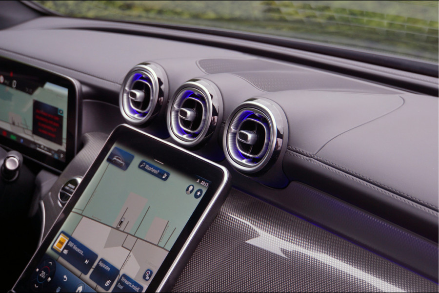 Mercedes-Benz GLC GLC 300 e 4MATIC AMG Line Night | Panorama Keyless Rijassistentie Leder