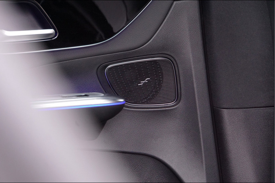 Mercedes-Benz GLC GLC 300 e 4MATIC AMG Line Night | Panorama Keyless Rijassistentie Leder