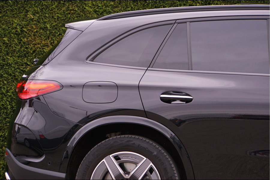 Mercedes-Benz GLC GLC 300 e 4MATIC AMG Line Night | Panorama Keyless Rijassistentie Leder