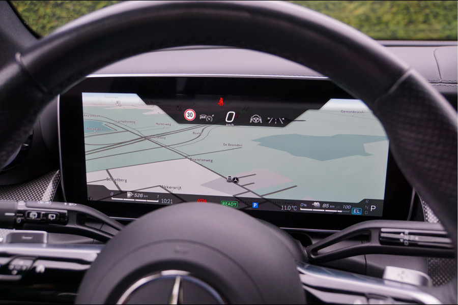 Mercedes-Benz GLC GLC 300 e 4MATIC AMG Line Night | Panorama Keyless Rijassistentie Leder