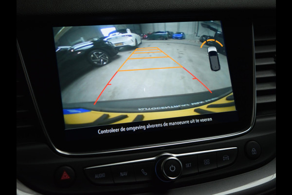 Opel Grandland X 1.2 Turbo Business + 130 PK | NAVIGATIE & CARPLAY | ACHTERUITRIJCAMERA MET SENSOREN | E.C.C. | SIDE STEPS | 19" L.M.V. MET ALL SEASON BANDEN |