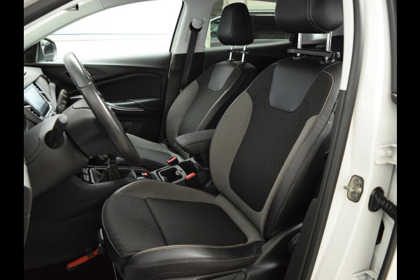 Opel Grandland X 1.2 Turbo Business + 130 PK | NAVIGATIE & CARPLAY | ACHTERUITRIJCAMERA MET SENSOREN | E.C.C. | SIDE STEPS | 19" L.M.V. MET ALL SEASON BANDEN |
