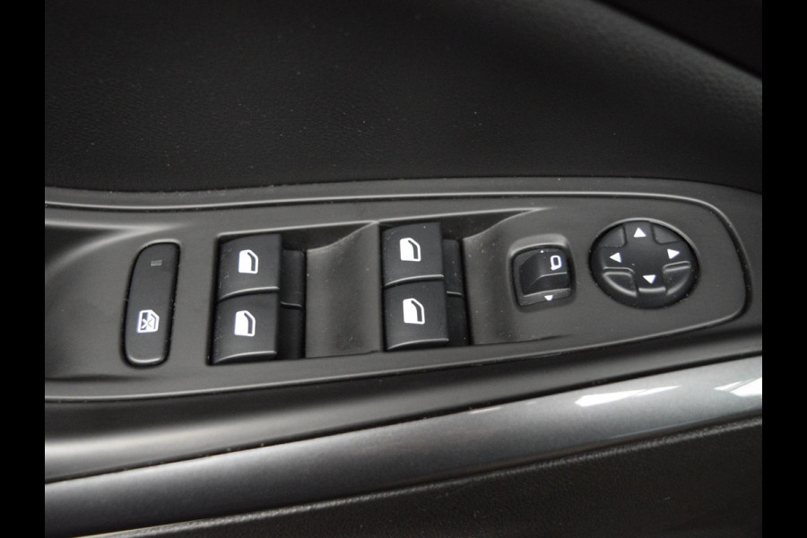 Opel Grandland X 1.2 Turbo Business + 130 PK | NAVIGATIE & CARPLAY | ACHTERUITRIJCAMERA MET SENSOREN | E.C.C. | SIDE STEPS | 19" L.M.V. MET ALL SEASON BANDEN |