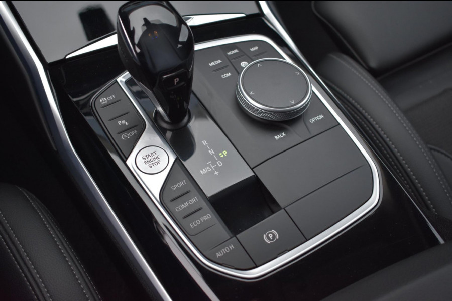 BMW 3 Serie Touring 318i High Executive Sport Line | TREKHAAK | APPLE CARPLAY | NAP | DEALER ONDERHOUDEN | ANDROID AUTO