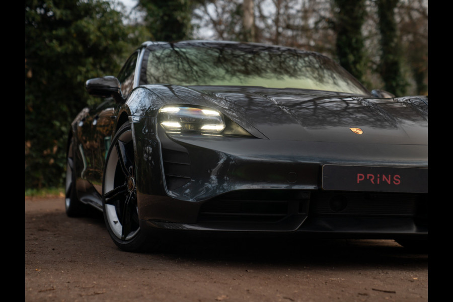 Porsche Taycan Turbo S 93 kWh | SportDesign Carbon | Burmester | Keramisch | PDCC Sport | Porsche Approved 12-2026
