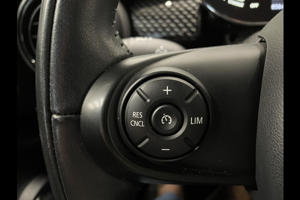 MINI Mini Electric Basic 33 kWh SOH 96% Navigatie Cruise Control Full Led Virtual Cockpit Lichtmetalen velgen Airco