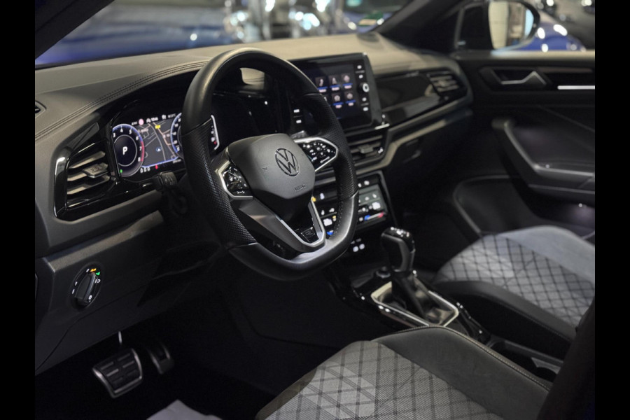 Volkswagen T-Roc 1.5 TSI 3X R-LINE | PANO | VIRTUAL | IQ LED | TREKHAAK | DSG