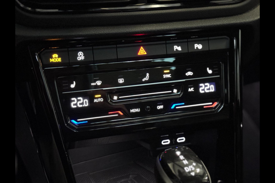 Volkswagen T-Roc 1.5 TSI 3X R-LINE | PANO | VIRTUAL | IQ LED | TREKHAAK | DSG