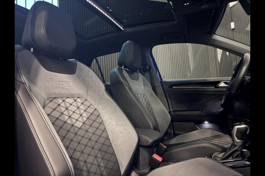Volkswagen T-Roc 1.5 TSI 3X R-LINE | PANO | VIRTUAL | IQ LED | TREKHAAK | DSG