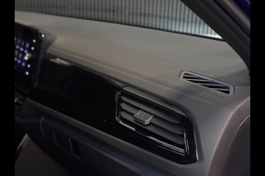 Volkswagen T-Roc 1.5 TSI 3X R-LINE | PANO | VIRTUAL | IQ LED | TREKHAAK | DSG