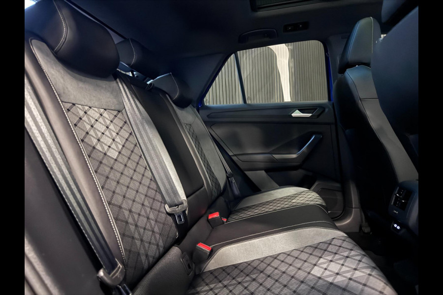Volkswagen T-Roc 1.5 TSI 3X R-LINE | PANO | VIRTUAL | IQ LED | TREKHAAK | DSG