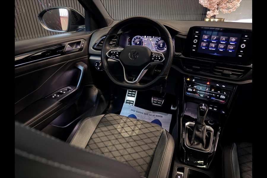 Volkswagen T-Roc 1.5 TSI 3X R-LINE | PANO | VIRTUAL | IQ LED | TREKHAAK | DSG