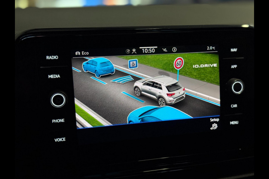 Volkswagen T-Roc 1.5 TSI 3X R-LINE | PANO | VIRTUAL | IQ LED | TREKHAAK | DSG