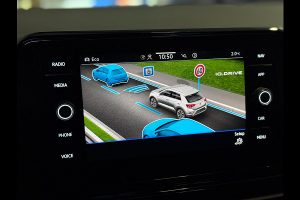 Volkswagen T-Roc 1.5 TSI 3X R-LINE | PANO | VIRTUAL | IQ LED | TREKHAAK | DSG