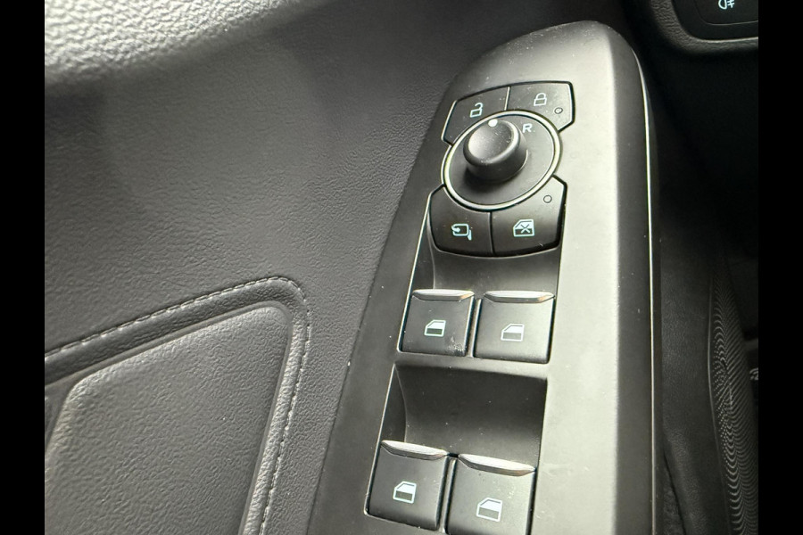 Ford FOCUS Wagon 1.0 EcoBoost Hybrid Titanium X 125pk AGR Stoelen | 17 inch velgen | Winterpack | SYNC 4 | Achteruitrijcamera