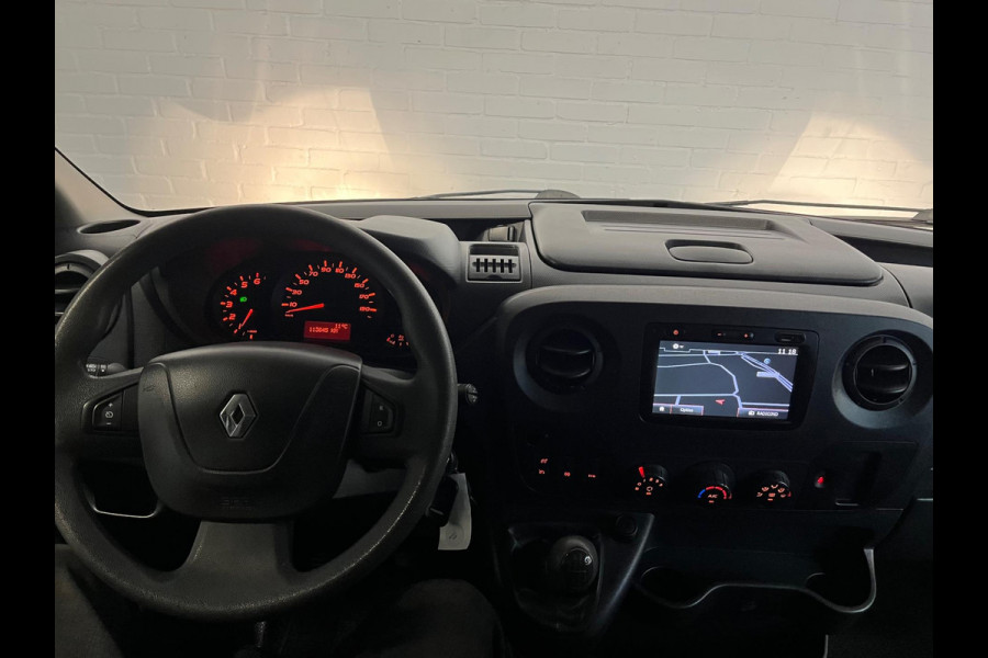 Renault Master T35 2.3 dCi 170PK euro6 L3H2 3Persoons Airco, Navigatie, Omvormer V230, Luchtvering, Trekhaak, RIJKLAARPRIJS!
