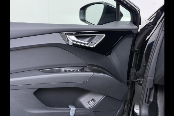 Audi Q4 Sportback e-tron 45 quattro S LINE 77 kWh SOH 91% VERLENGDE FABRIEKSGARANTIE T/M 9-2027 | ELECTR ACHTERKLEP | SONOS AUDIO | CAMERA | ELECTR ACHTERKLEP | RIJKLAARPRIJS INCL. 12 MND BOVAG GARANTIE|