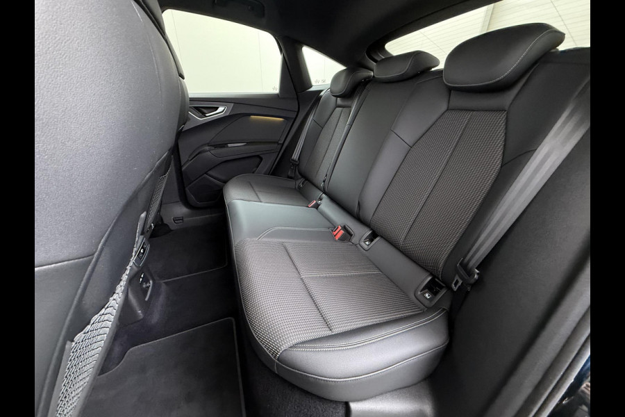 Audi Q4 Sportback e-tron 45 quattro S LINE 77 kWh SOH 91% VERLENGDE FABRIEKSGARANTIE T/M 9-2027 | ELECTR ACHTERKLEP | SONOS AUDIO | CAMERA | ELECTR ACHTERKLEP | RIJKLAARPRIJS INCL. 12 MND BOVAG GARANTIE|
