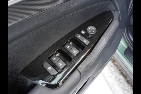 Kia Sportage 1.6 T-GDi Plug-in Hybrid AWD DynamicLine | Navigatie | Adaptive Cruise | Climate Control