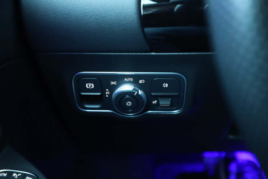 Mercedes-Benz GLA 250e AMG | 218PK | Sfeerverlichting | Led | Stoelverwarming | Standkachel | Widescreen | Carplay | Clima | 2022.
