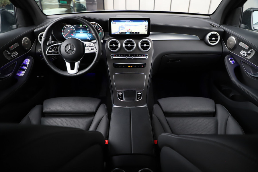Mercedes-Benz GLC 300e AMG 4-Matic | 320PK | Head-up | Keyless-go | Sfeerverlichting | Multibeam | Stuurwielverw. | Air-balance | 2020.
