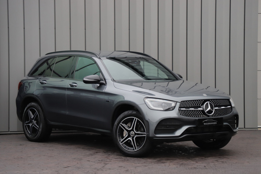 Mercedes-Benz GLC 300e AMG 4-Matic | 320PK | Head-up | Keyless-go | Sfeerverlichting | Multibeam | Stuurwielverw. | Air-balance | 2020.