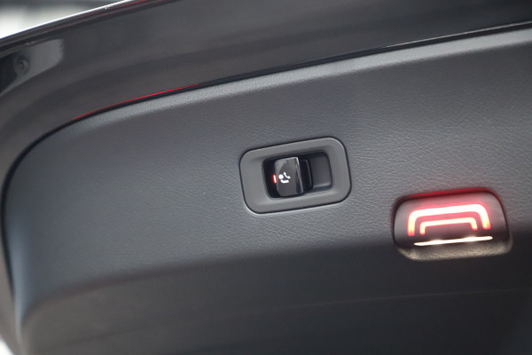 Mercedes-Benz GLC Coupé 300e AMG 4-Matic Aut9 | 313PK | Sfeerverlichting | ACC | Pano | Leder | Trekhaak | Memory | 2024.