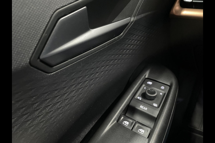 CUPRA Born Business Plus 62 kWh Navigatie Apple Carplay/Android Auto Camera Parkeersensoren Adaptive Cruise Control Stuurverwarming Full Led Climate Control