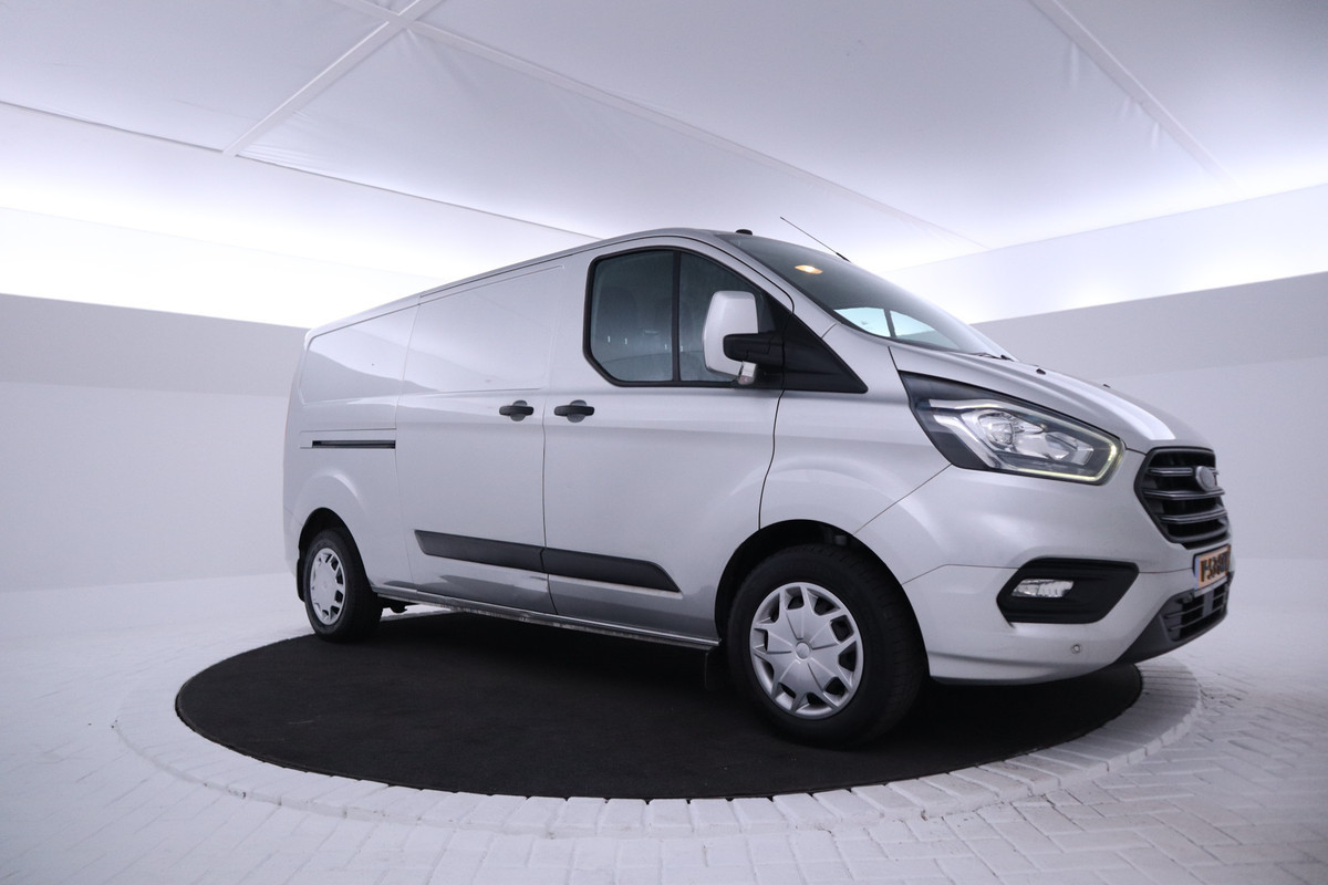 Ford Transit Custom 340 2.0 TDCI L2H2 Limited 130Pk, Navigatie, Airco