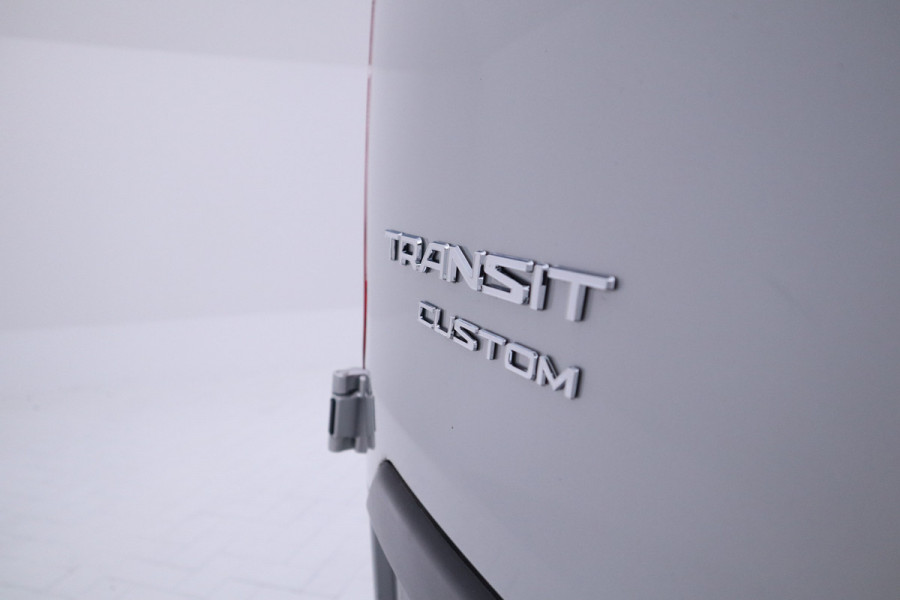 Ford Transit Custom 340 2.0 TDCI L2H2 Limited 130Pk, Navigatie, Airco