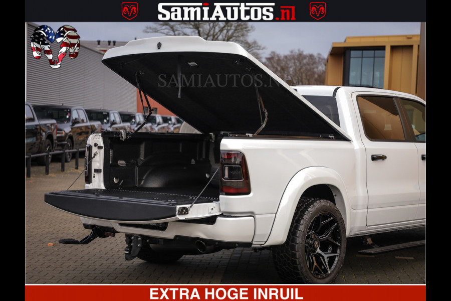Dodge Ram 1500 Limited Night | 5.7 V8 Hemi Full Option | Comfortabele Dubbele Cabine met Royale 5 Zitplaatsen | De Meest Luxe en Volle Pick-Up in zijn Klasse | BPM vrij | Nu Leverbaar uit Voorraad | Voorraad Nr v45lpr