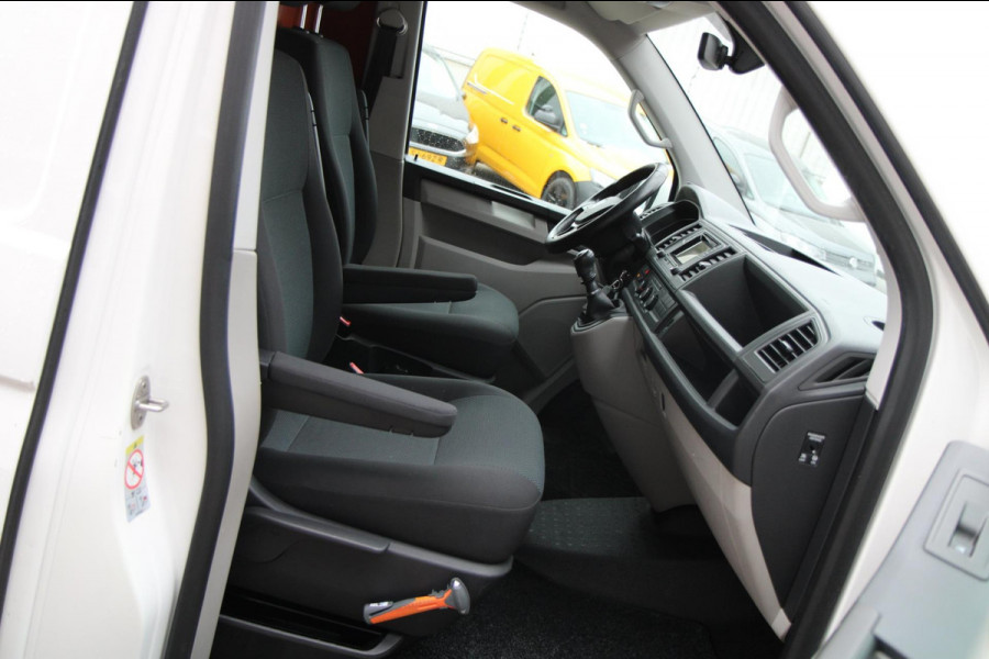 Volkswagen Transporter 2.0 TDI 114PK L1H1 Highline / Multi stuur / PDC 2x / Klep / Cruise
