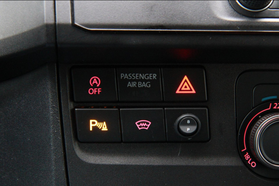 Volkswagen Transporter 2.0 TDI 114PK L1H1 Highline / Multi stuur / PDC 2x / Klep / Cruise