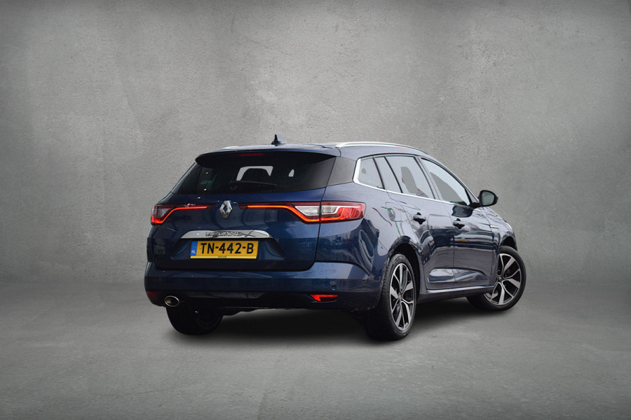 Renault Mégane Estate 1.3 TCe Bose | 140 PK | Apple CarPlay | Half Leer | Camera