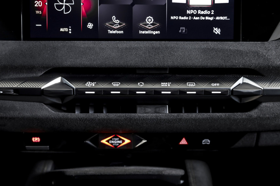 DS DS 4 E-Tense 225 PK Performance Line+ Orig. NL | Dig. Cockpit | Adapt. Cruise | Stoel-+Stuurverw. | Elek. stoelen | 360 Camera | NAV + App. Connect | ECC | Elek. Klep | Afn. Trekhaak | LM 20" |