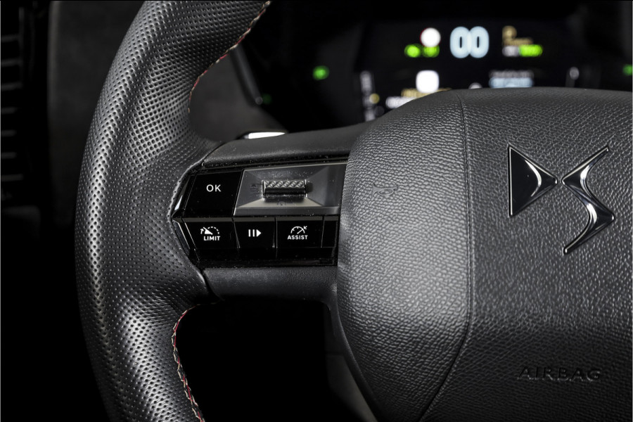 DS DS 4 E-Tense 225 PK Performance Line+ Orig. NL | Dig. Cockpit | Adapt. Cruise | Stoel-+Stuurverw. | Elek. stoelen | 360 Camera | NAV + App. Connect | ECC | Elek. Klep | Afn. Trekhaak | LM 20" |