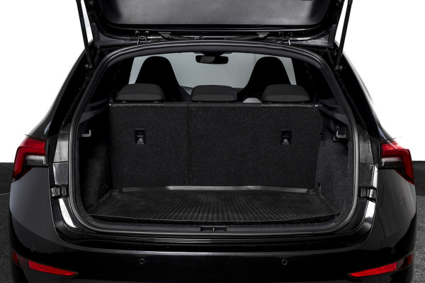 Škoda SCALA 1.5 TSI 150 PK Sport Business - Automaat Orig. NL | Cruise | Stoelverw. | PDC | App. Connect | ECC | LM 18" |